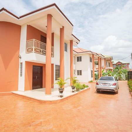 Accra Luxury Homes @ East Legon Eksteriør bilde