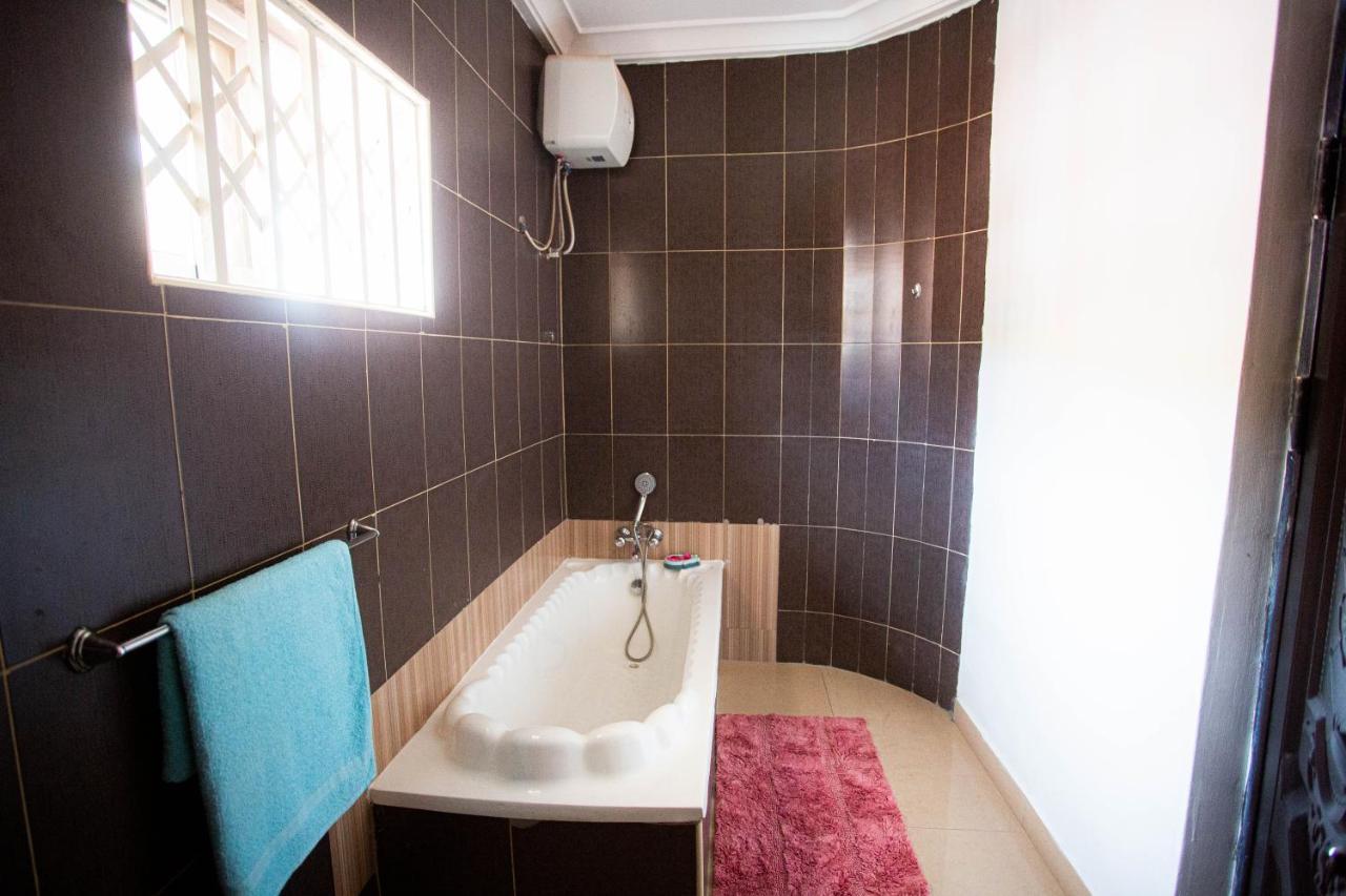 Accra Luxury Homes @ East Legon Eksteriør bilde