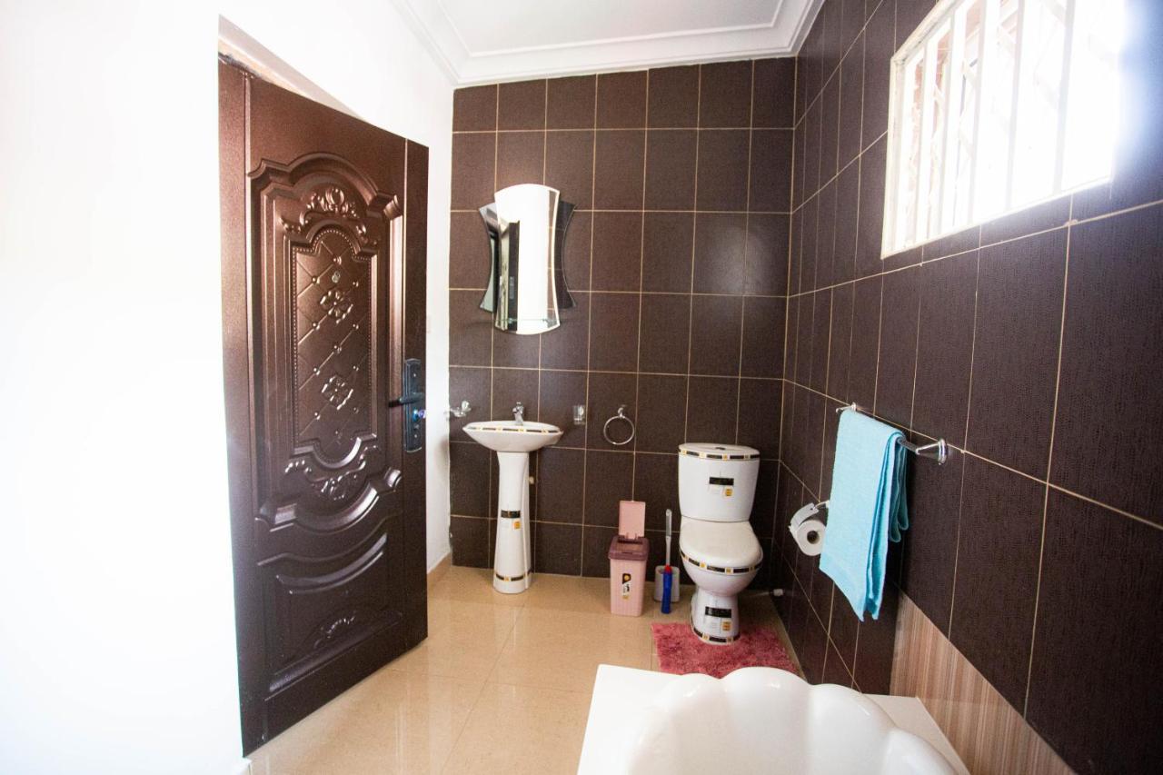 Accra Luxury Homes @ East Legon Eksteriør bilde